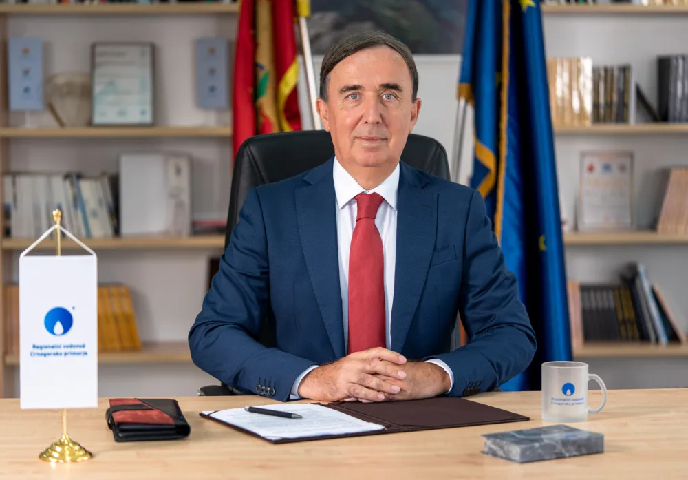 Laku&scaron;ić SDP-u: Dok su va&scaron;i funkcioneri vodili institucije, projekti su bili sinonim za bogaćenje