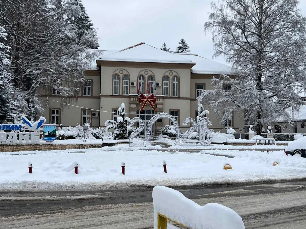 Iz kase Op&scaron;tine Berane&nbsp;najvi&scaron;e novca za plate zaposlenih