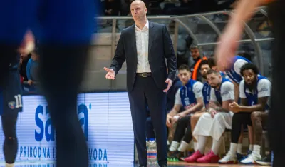 Andrej Žakelj