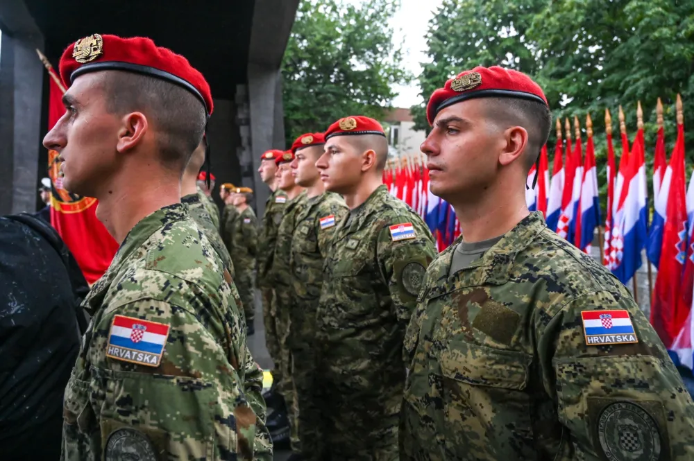 Hrvatska ponovo uvodi vojnu obavezu