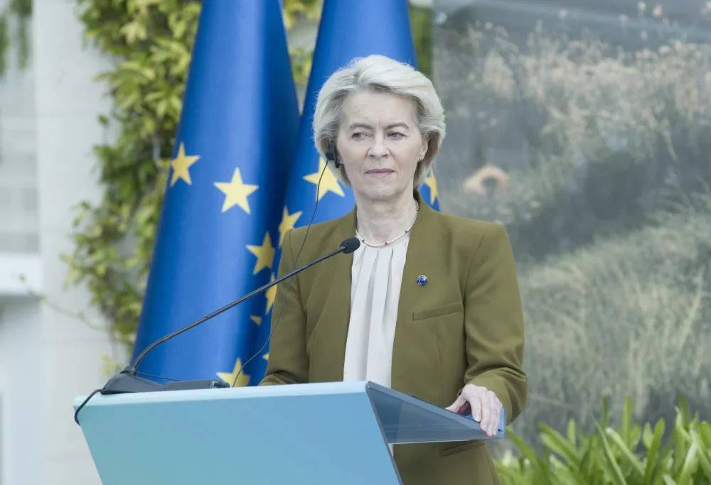 Fon der Lajen: EU udvostručila investicije i podr&scaron;ku Grenlandu