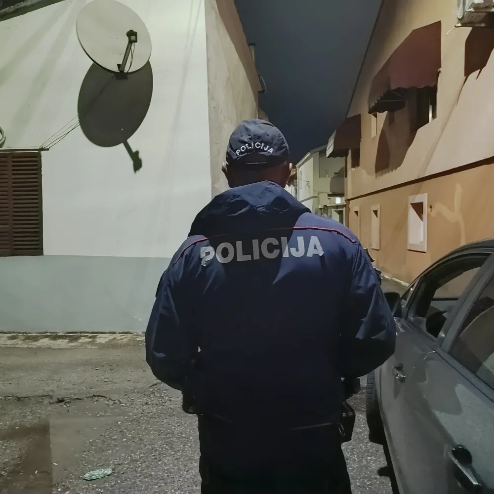 Rasvijetljeno vi&scaron;e krađa u Tivtu i Kotoru, procesuirano pet osoba