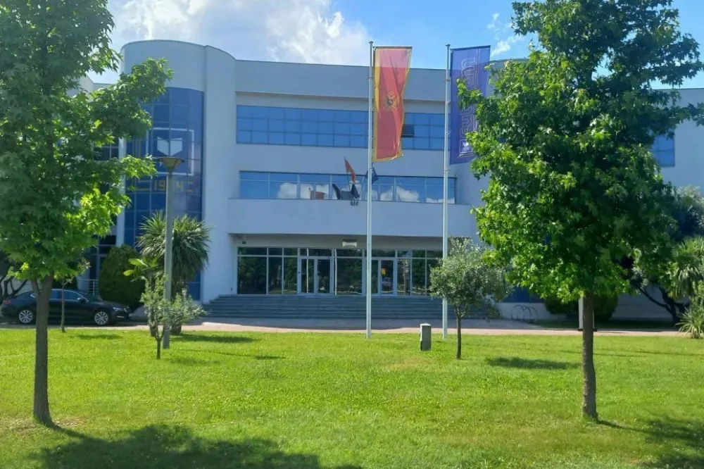 Univerzitet osudio: Zlouopotreba privatnosti nije afera već nasilje
