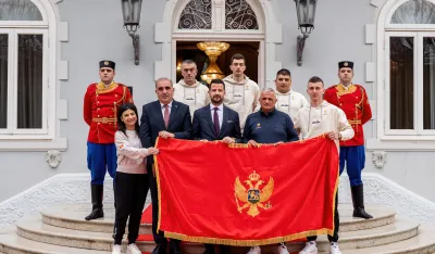 Milatović ispratio crnogorske olimpijce u Milano i Kortinu