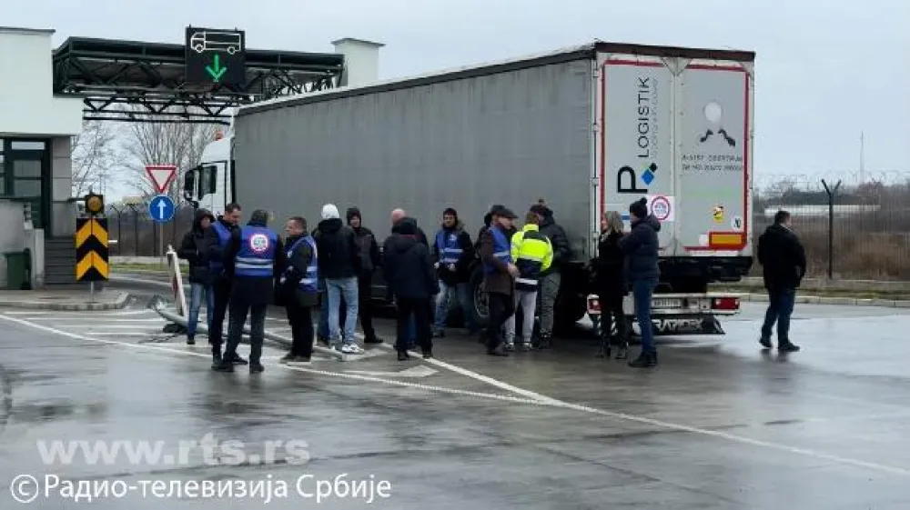 Prevoznici iz Srbije i BiH večeras razmatraju prekid blokada
