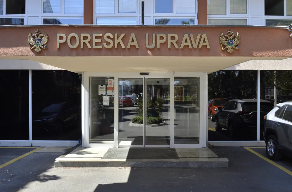 Poreska uprava: Dodatno pomjeren rok za podno&scaron;enje PDV prijava i IOPPD obrazaca