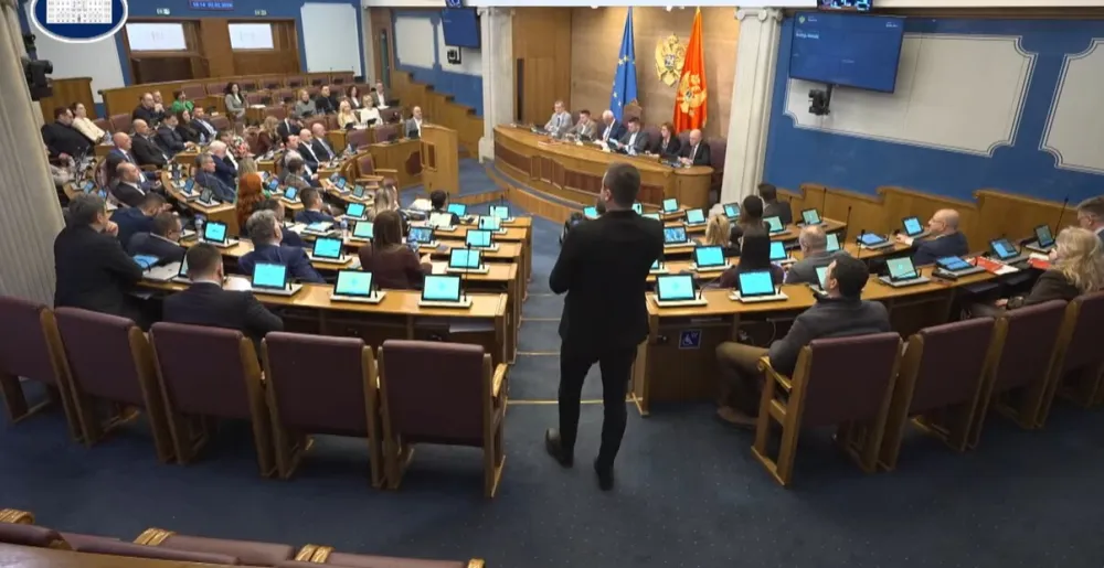 (VIDEO) Skup&scaron;tina usvojila 25 zakona iz evropske agende