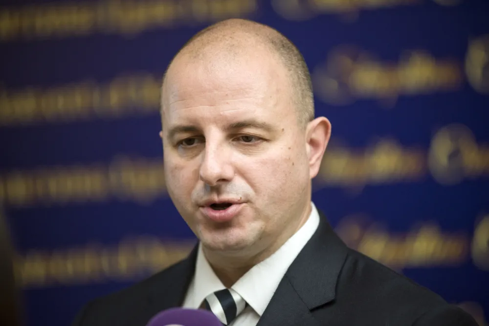 Milović: Vlada ponizila penzionere