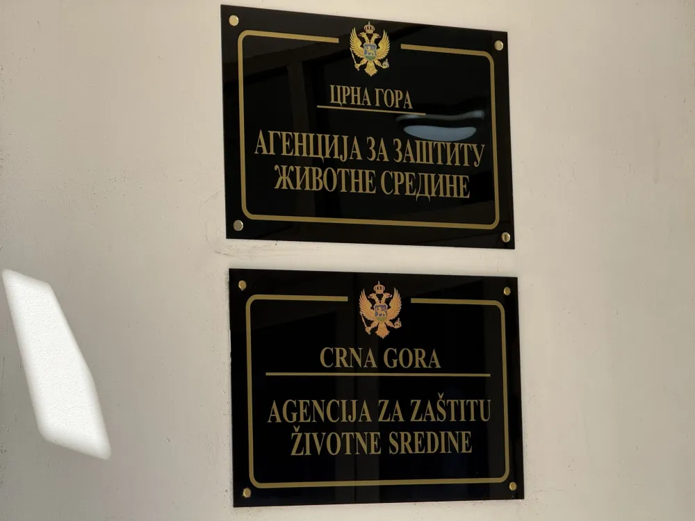 Stopirane dozvole, radnici bez plata