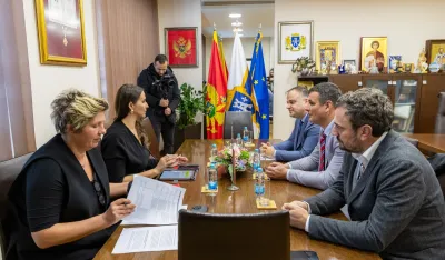 Adžović i čelnici&nbsp;Op&scaron;tine: U HN realizacija kapitalnih projekata vrijednih 119 miliona eura