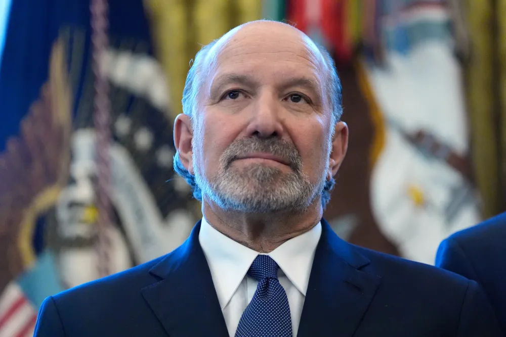 Sve glasniji pozivi na ostavku ministra trgovine SAD zbog povezanosti s Epstinom