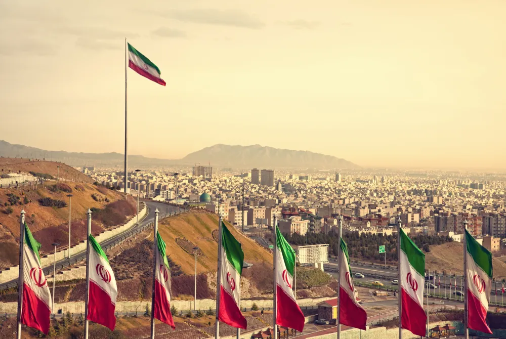 Iran: Nećemo se pokloniti vanjskoj agresiji