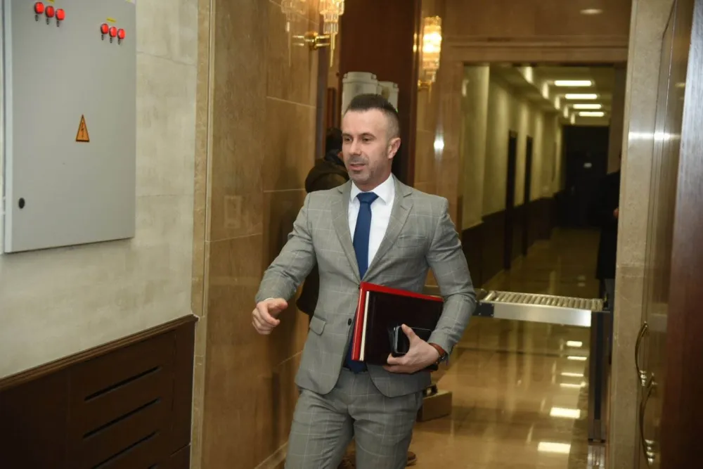 Bogdanović: Čemu rad policije, rizik i napor, ako se po&scaron;alje poruka da je kr&scaron;enje sudskih mjera "prolazna stanica"