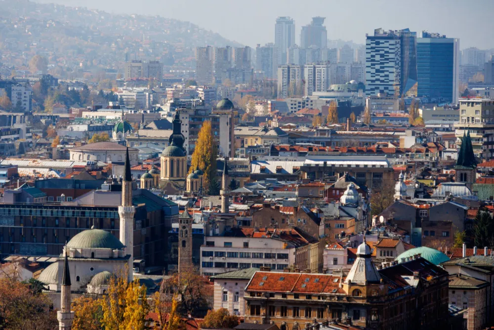Protest nakon smrti mladića: &bdquo;Sarajevo plače, ali vi&scaron;e ne ćuti&ldquo;