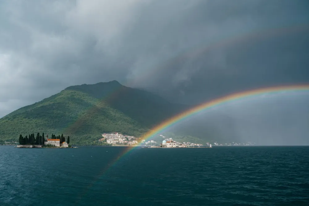 Sjutra pretežno suvo, tokom noći jače naoblačenje