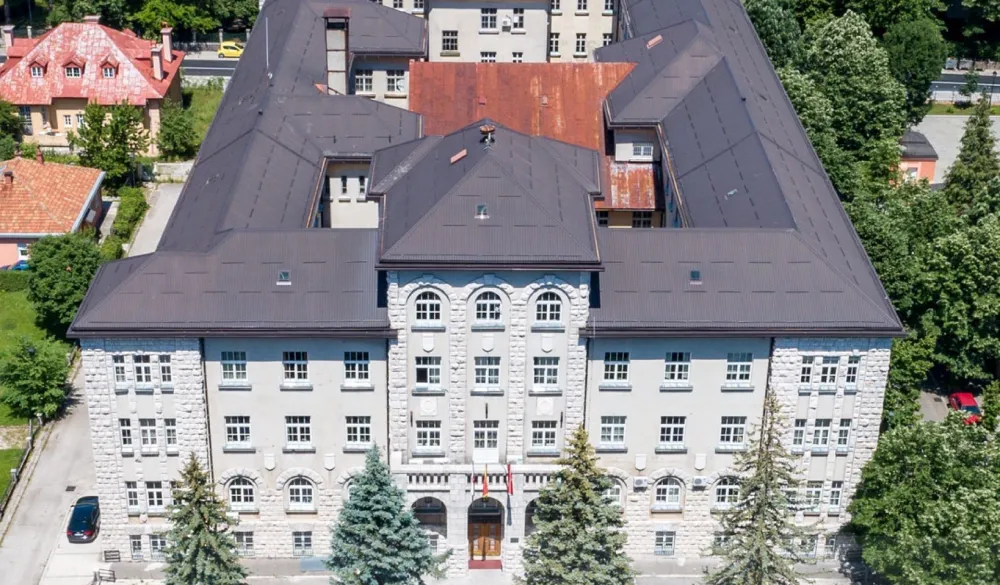 Prijestonica Cetinje izdvojila 200 hiljada eura za obnovu bioskopske sale u Rijeci Crnojevića