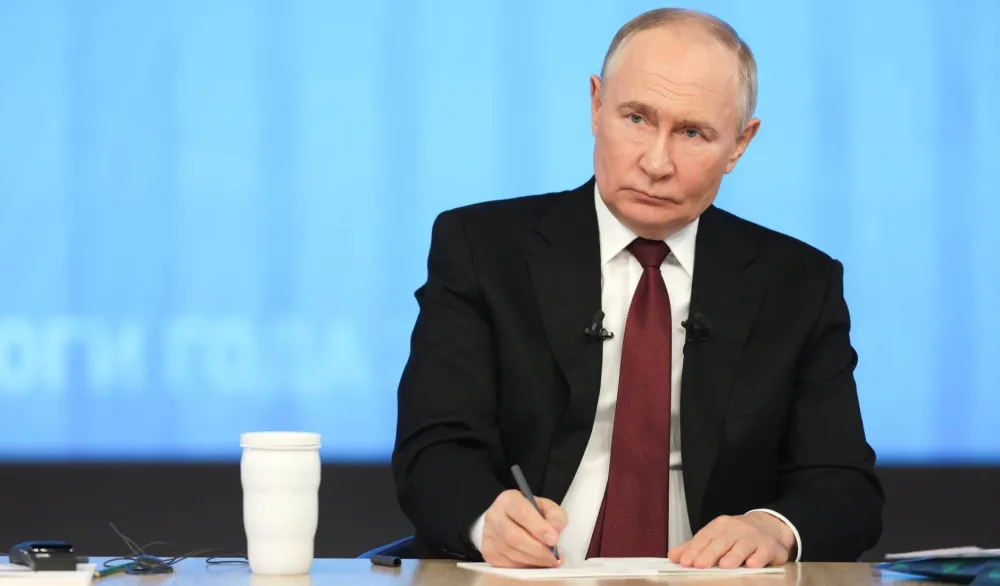 Putin smijenio Sergeja Ivanova iz Savjeta bezbjednosti Rusije