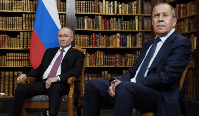 Lavrov: Rusija će početi da razgovara kada se predstavnici EU &bdquo;urazume"
