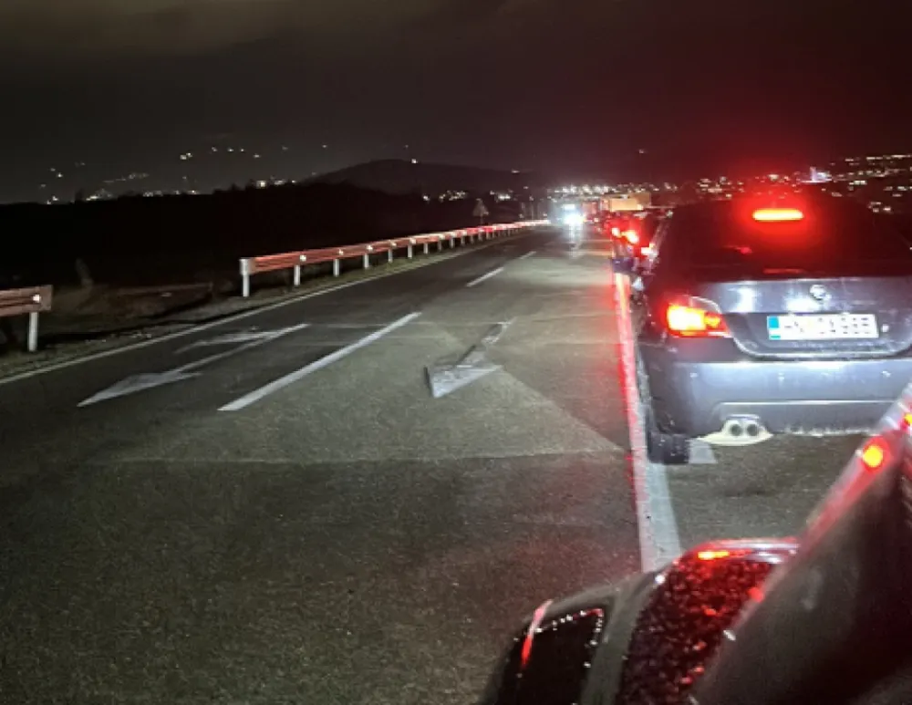 Za 24 sata 19 saobraćajnih nezgoda, poginula jedna osoba