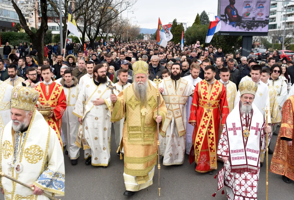 Danas litija povodom praznika Stefana Nemanje, zatvoreno vi&scaron;e saobraćajnica u Podgorici