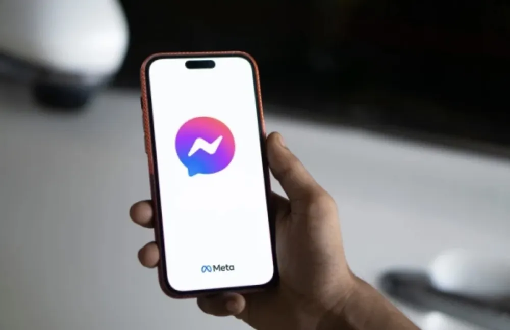Gasi se Messenger.com