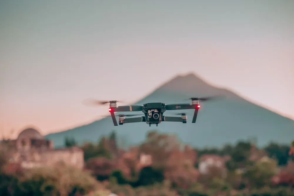 Ruski dron se približio francuskom nosaču aviona &Scaron;arl de Gol u Malmeu