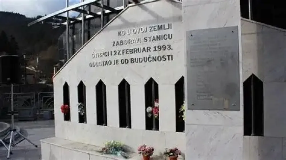 BS: Sjećanje na 20 nevinih putnika voza "Lovćen 671" na stanici &Scaron;trpci