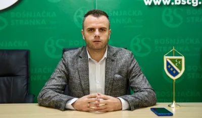 Omeragić podnio ostavku na mjesto konzula u Njujorku, nastavlja kao poslanik
