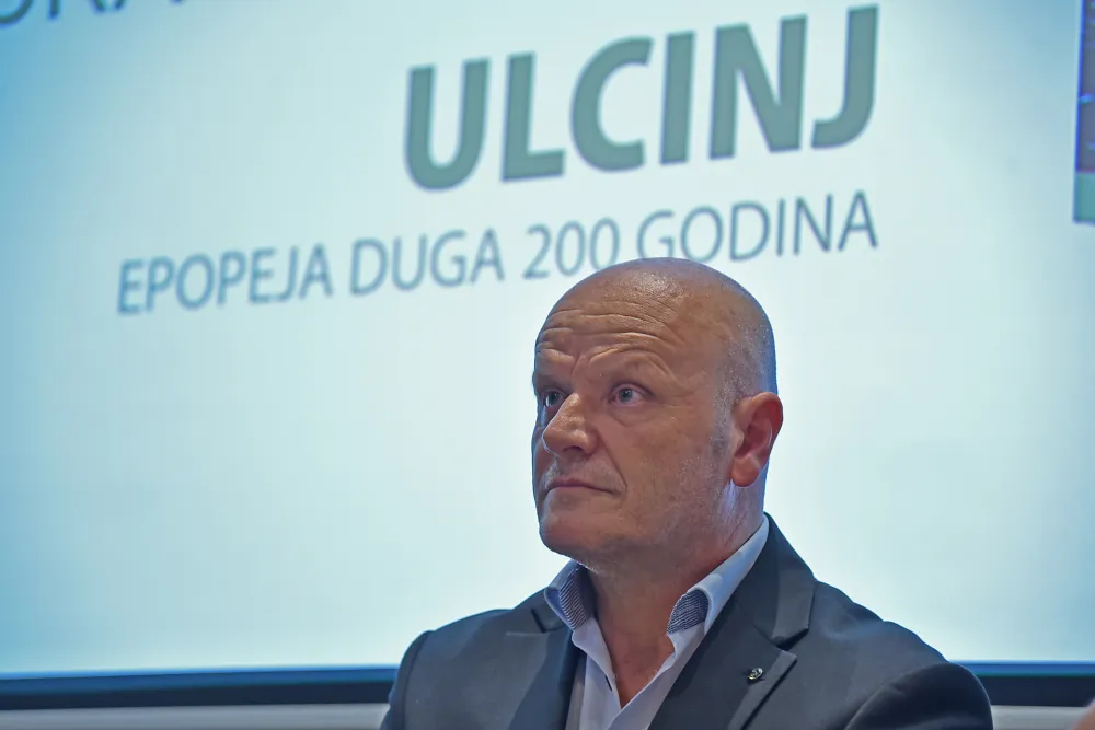 Riječ "Dana"