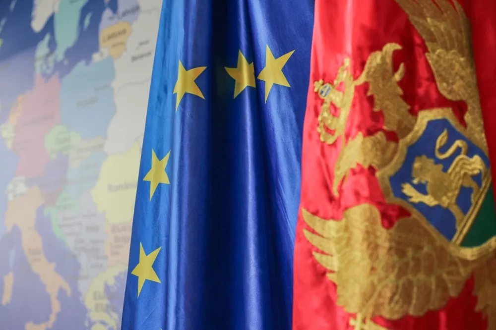 Politiko: Crna Gora bliža od Ukrajine članstvu u Evropskoj uniji