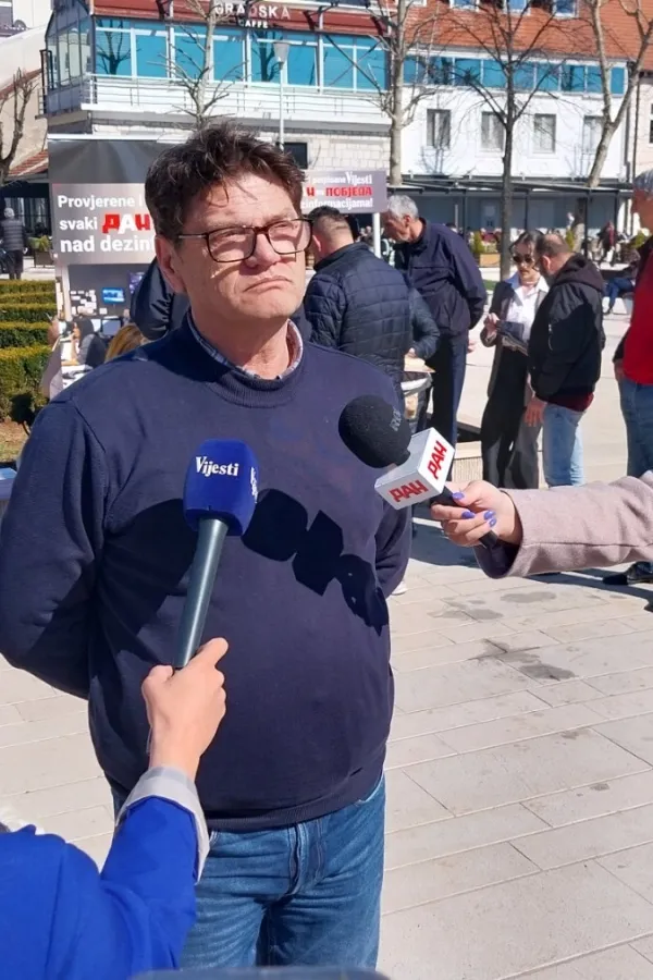 Kampanja "Podr&scaron;ka &scaron;tampanim medijima u Crnoj Gori