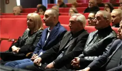 Porodica legendarnog Rada