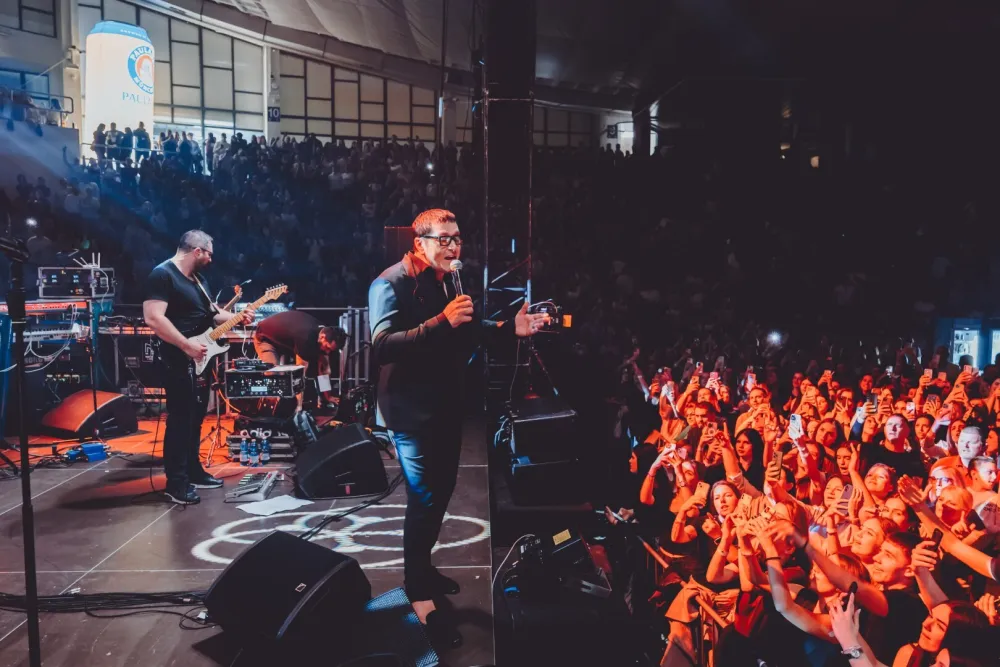 Sa&scaron;a Matić i Aco Pejović upriličili zajednički koncert u prepunoj MTEL dvorani "Morača"