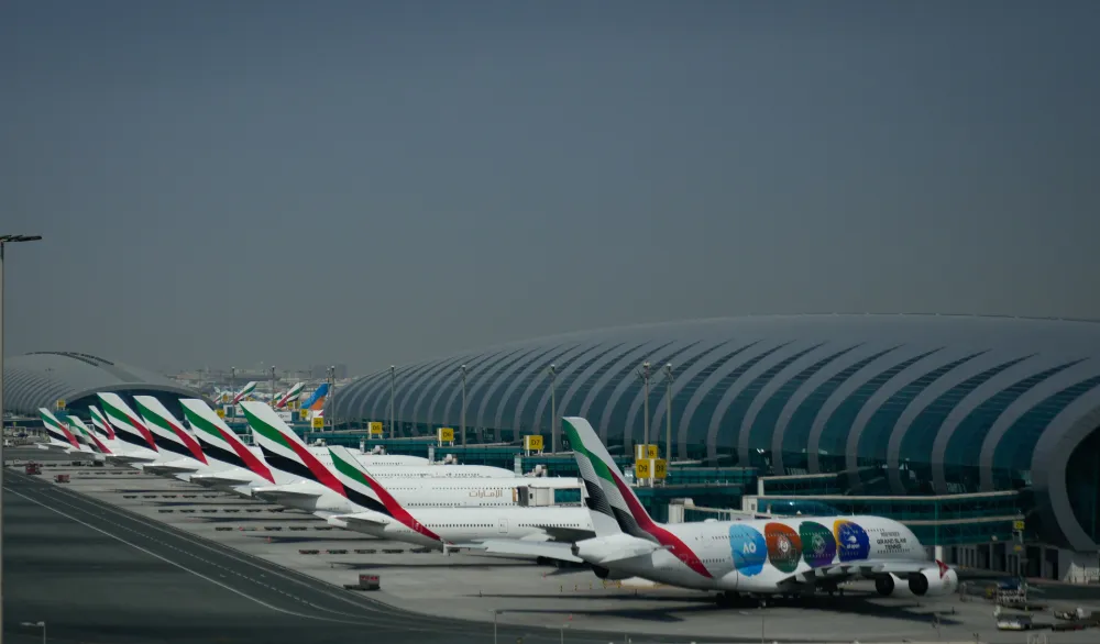 Dva drona pala blizu aerodroma u Dubaiju, povrijeđene četiri osobe