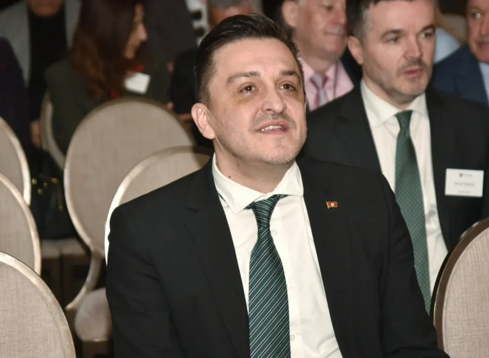 Vuković: Ne razmatramo smanjenje akciza