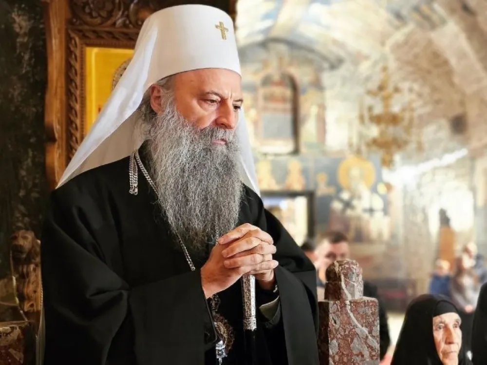 Porfirije pisao Putinu, Trampu i papi: Zaustaviti primjenu zakona o strancima na Kosmetu