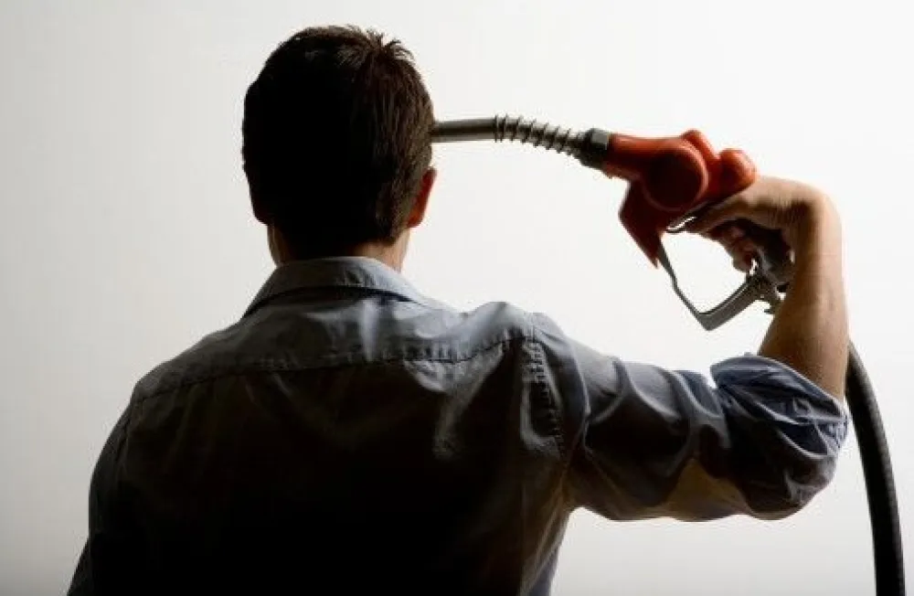 Trenutno stanje na berzanskim kotacijama: Eurodizel raste za 28, a benzin za 18 centi