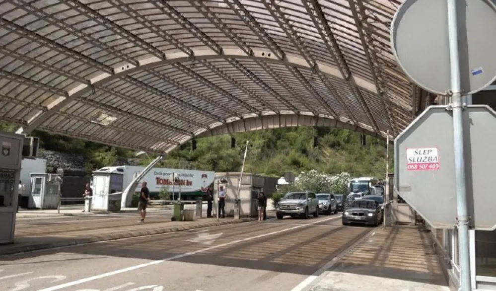 Na Debelom Brijegu uhap&scaron;en državljanin Nepala zbog falsifikovane vozačke dozvole