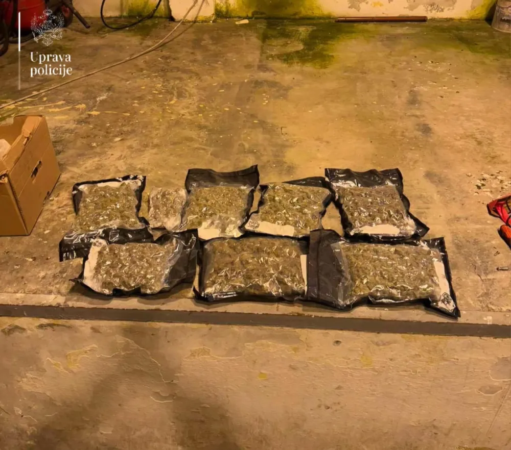 Kod albanskog državljanina pronađena marihuana na GP Sukobin-Murićani