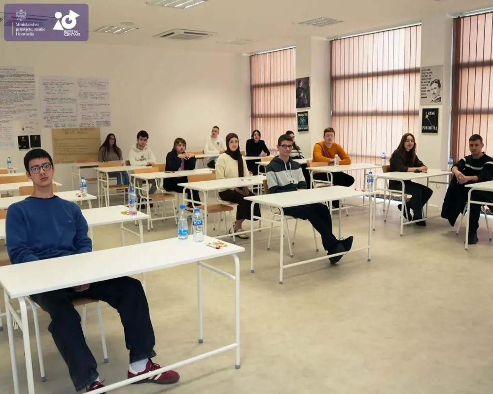 Raskorak u postignućima učenika na takmičenjima: Od hiljadu takmičara tri osvojila 100 bodova