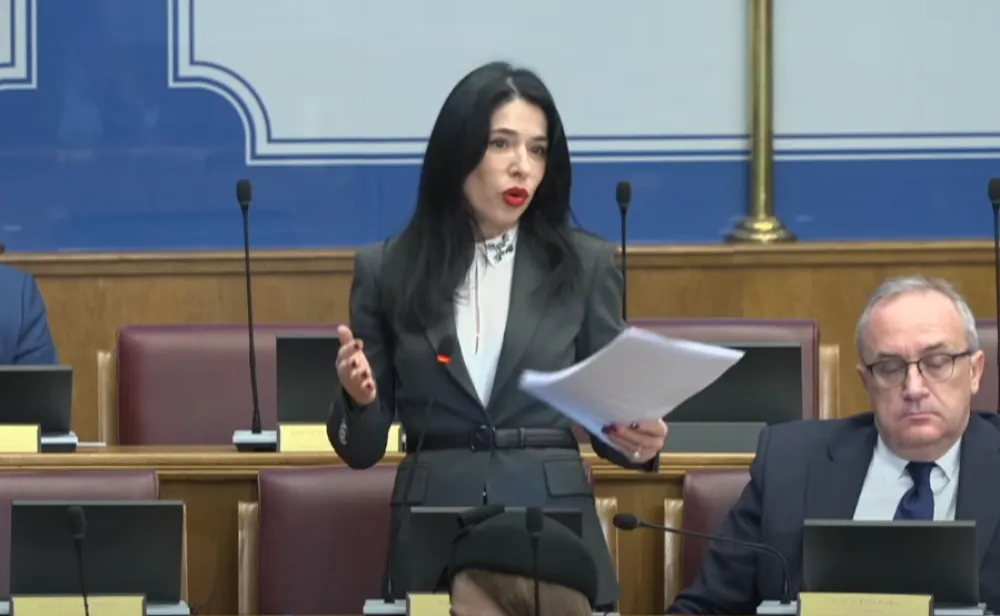 Alternativa najavila prijavu protiv biv&scaron;e direktorke podgoričke gimnazije: Zloupotrebe ili uru&scaron;avanje rezultata?
