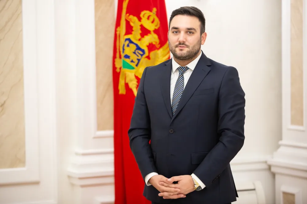 Bajčetić: Aerodromi će ove godine opslužiti preko tri i po miliona putnika"