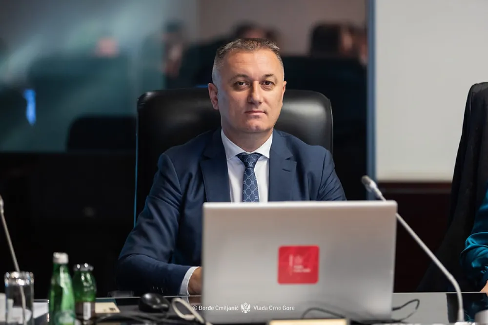 Socijalno-ljekarske komisije ne zasijedaju mjesecima: Hiljade zahtjeva najugroženijih i dalje na čekanju