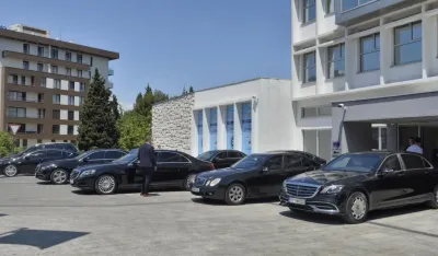 Za vozila za štićene ličnosti preko 1,5 miliona