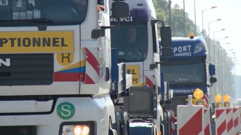 Vi&scaron;esatna zadržavanja kamiona na svim većim graničnim prelazima Srbije