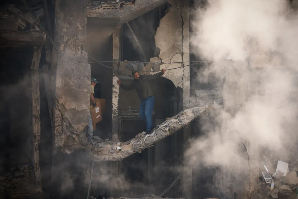 U izraelskim bombardovanjima u Libanu danas poginulo vi&scaron;e od 300 ljudi
