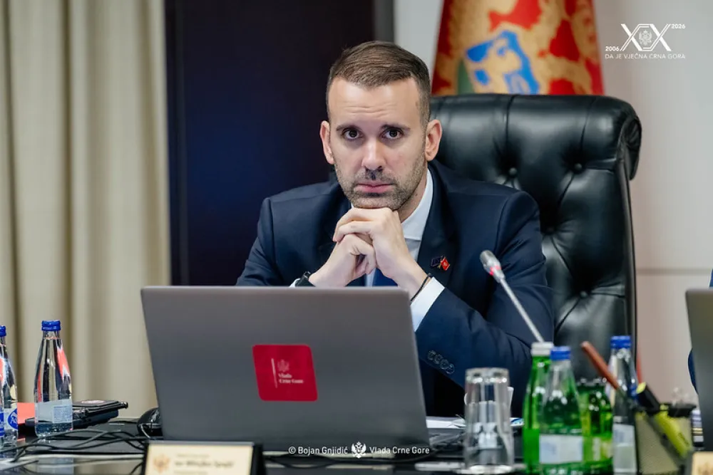Sagovornici "Dana": Vlada bi da kontroli&scaron;e tok informacija