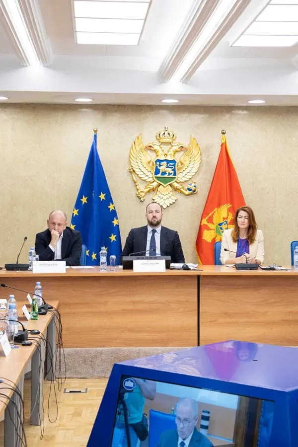 Zarobljena istina o ubistvima i "crnim trojkama"