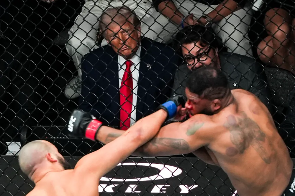 Tramp na UFC 327