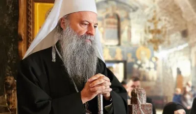 Porfirije u Pećkoj patrijaršiji: Vjerom, nadom i ljubavlju primamo Božju pobjedu nad smrću